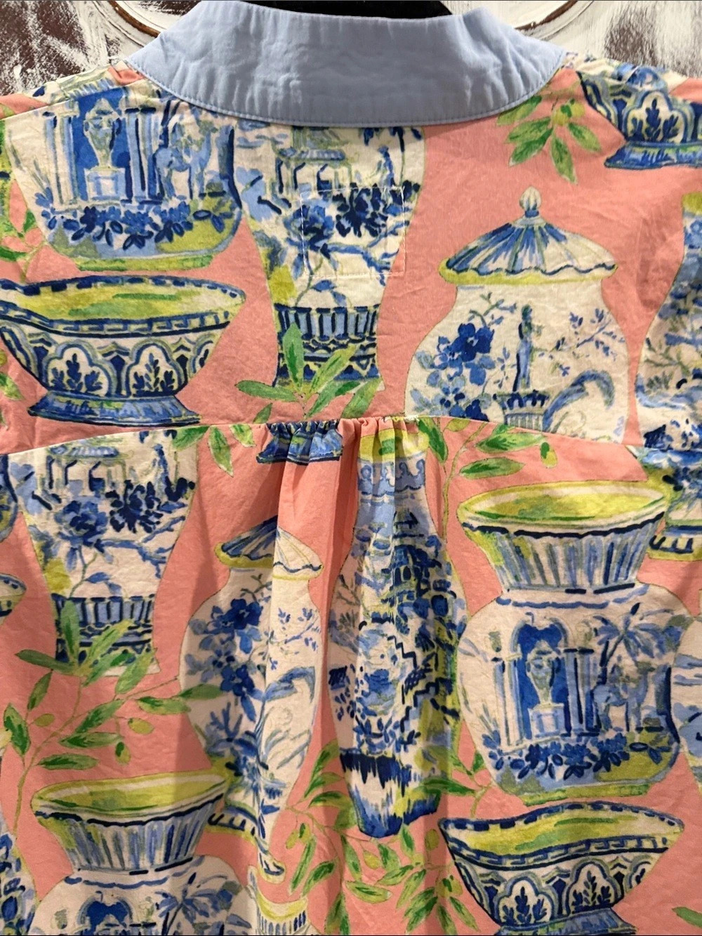 Umgee Printed Tunic in Pink & Blue Like New - Picture 4 of 7